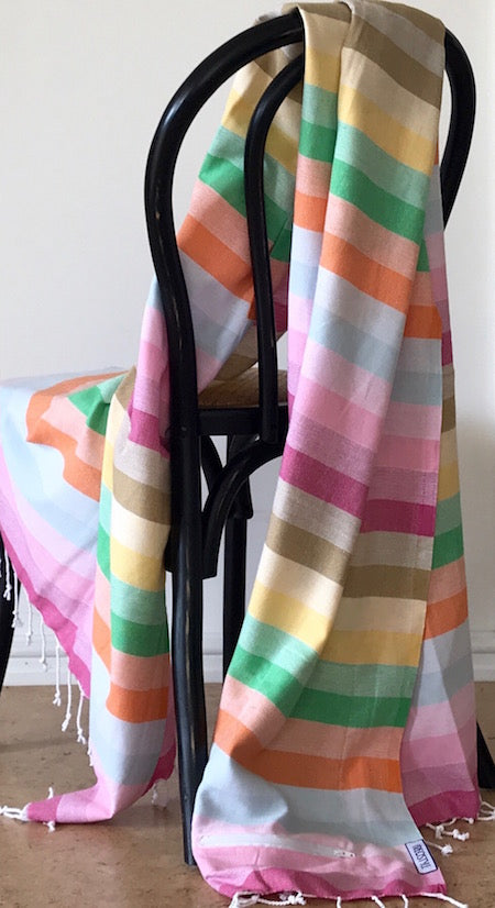 authentic turkish towel with pocket - perfect as a beach towel