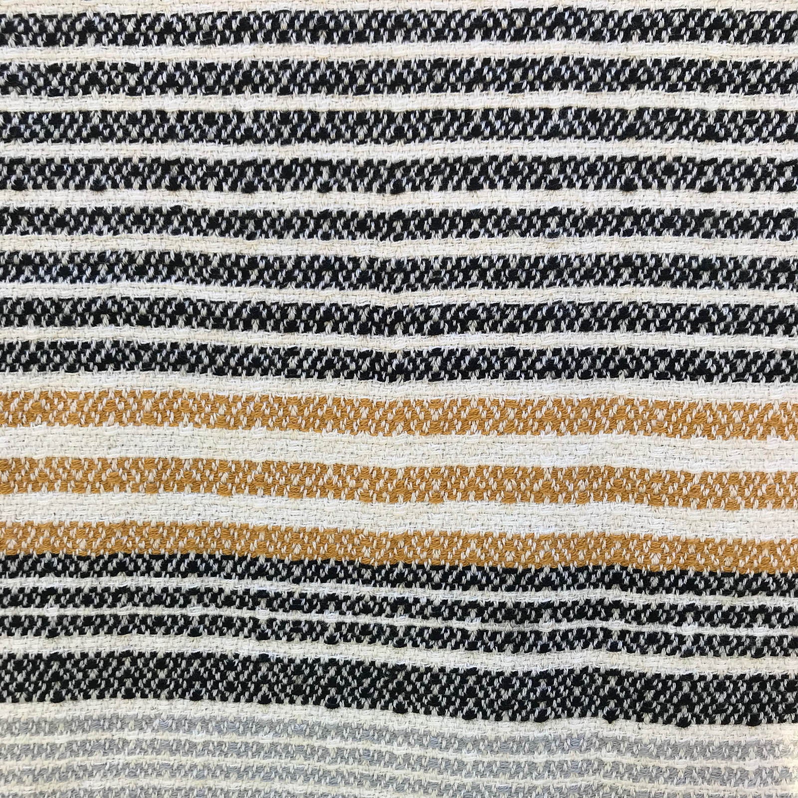 Zante Turkish Towel with Pockets, close up, sustainable bear gear from Freostyle, close up of weave