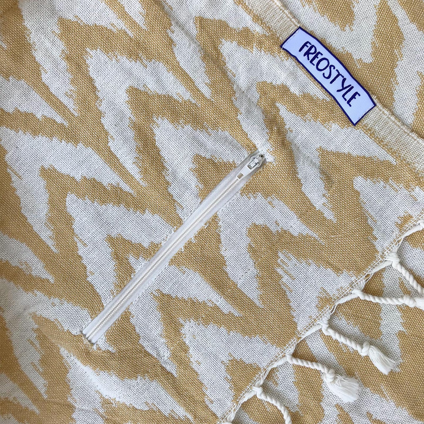Zanzibar Turkish Towel with Pocket by Freostyle sustainable beach products, close up of pocket