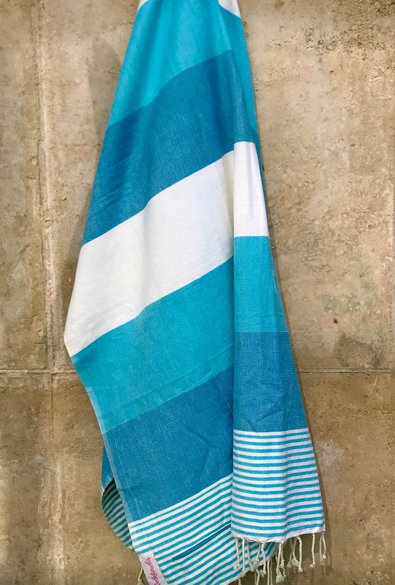 Pocketowels - Large, Turkish-Style Towels with Pockets