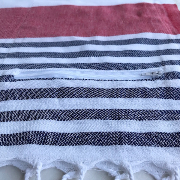 Freostyle Antibes Turkish Towel with handy zip up pocket